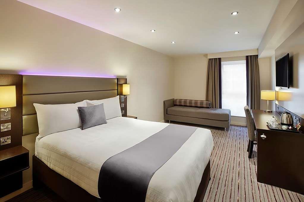Milestone Peterborough Hotel A1M, Sure Hotel Collection By Best Western Stilton Bagian luar foto